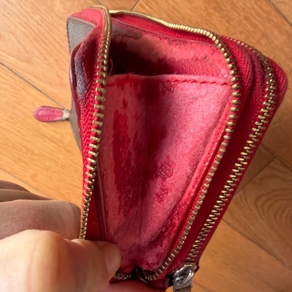 Coach Brown & Red Trim Wallet 6.5” X 4” - Picture 5 of 9